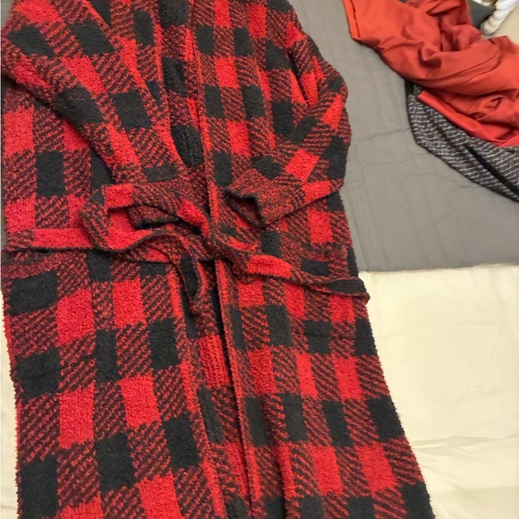 SKIMS Red and Black Plaid Women's Robe - Picture 8 of 9
